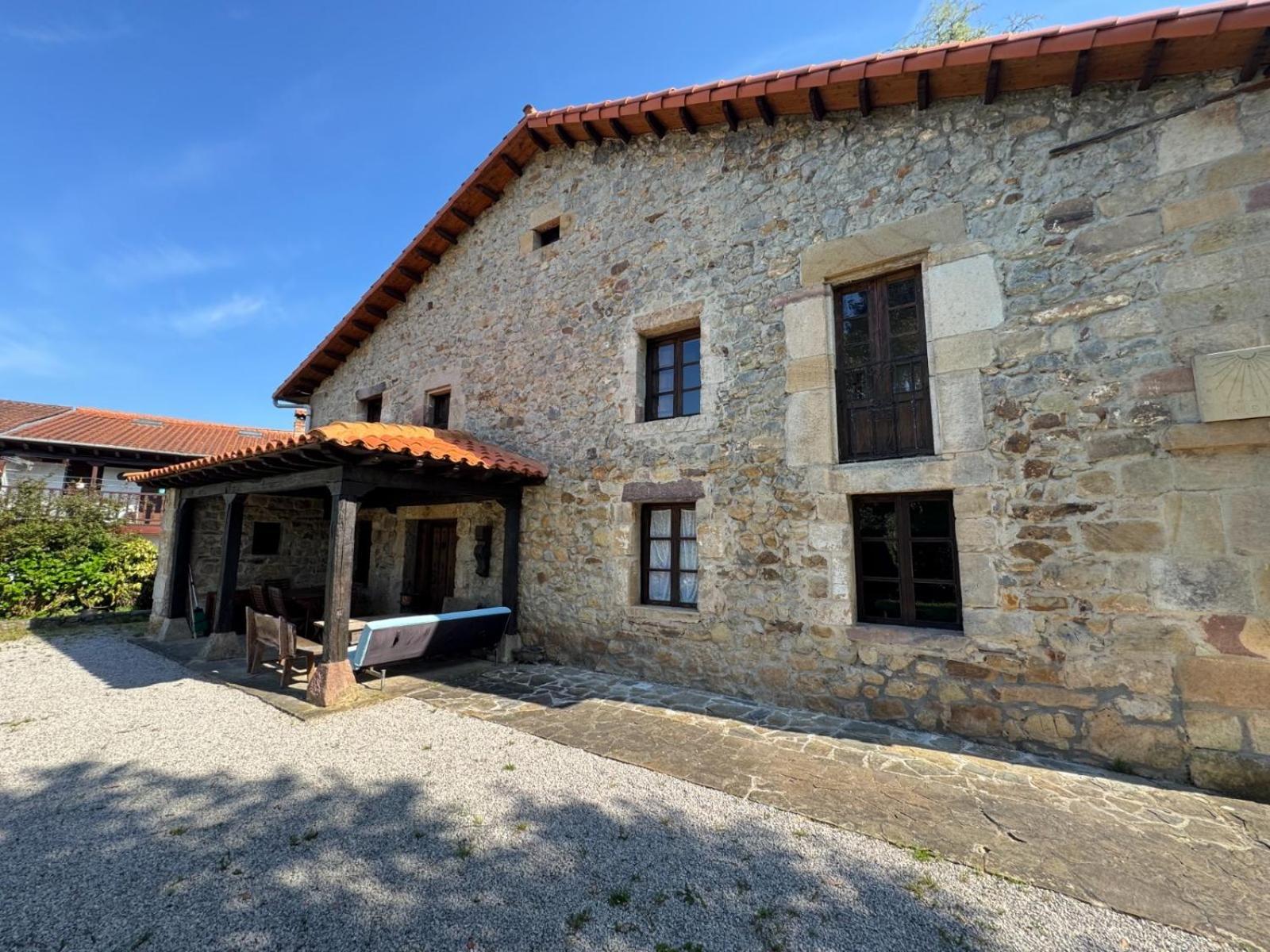 Espectacular Casa Rural En Castaneda Socobio Exterior foto